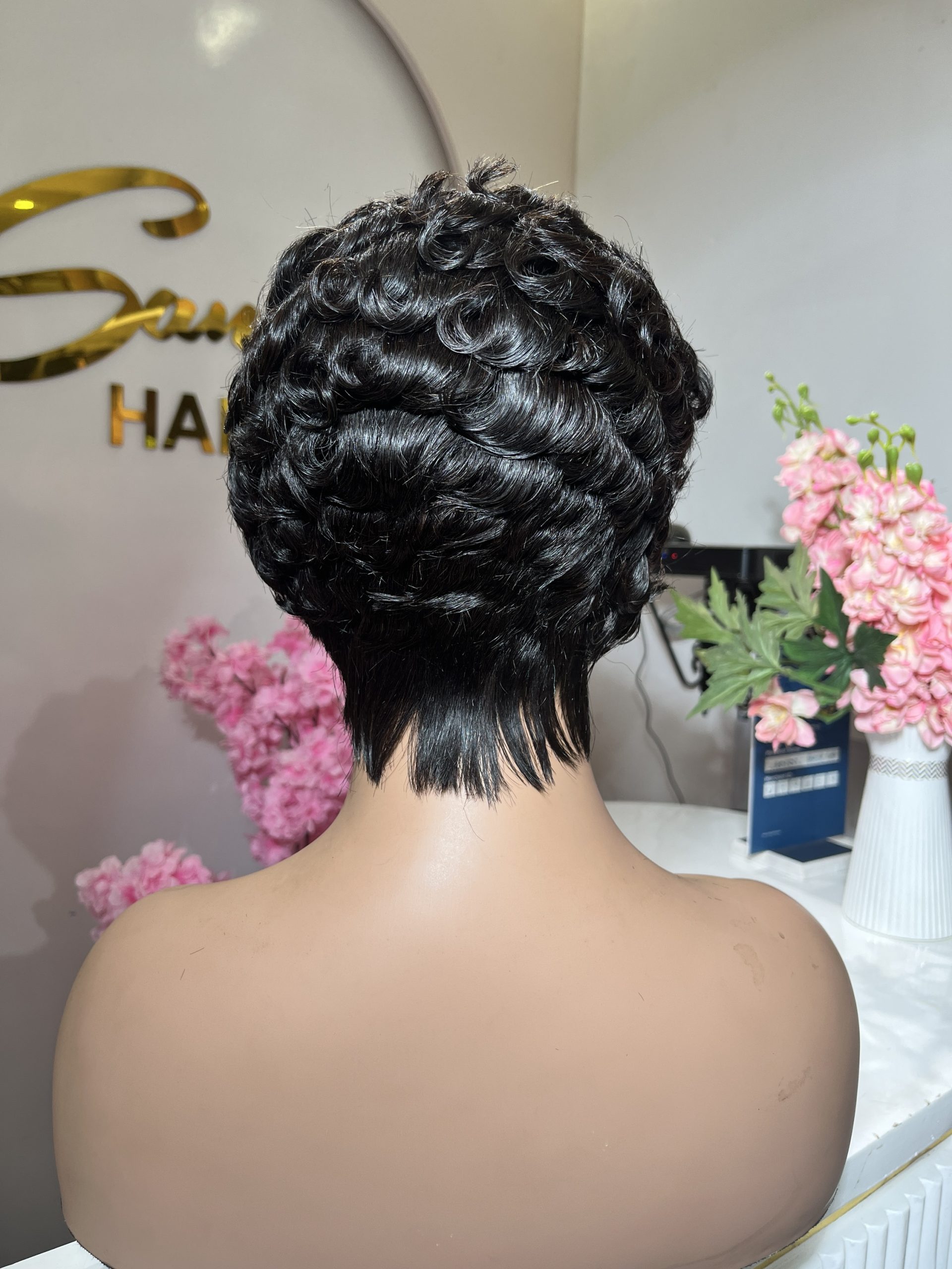 Pixie cut 4*4 closure unit